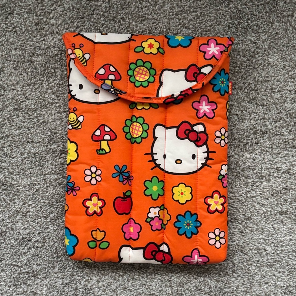 Baggu Hello Kitty Puffy Laptop Sleeve 13”/14”